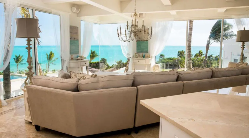  vacation rental photo turks and Caicos TC PE Villa Pearl East peliv01 desktop