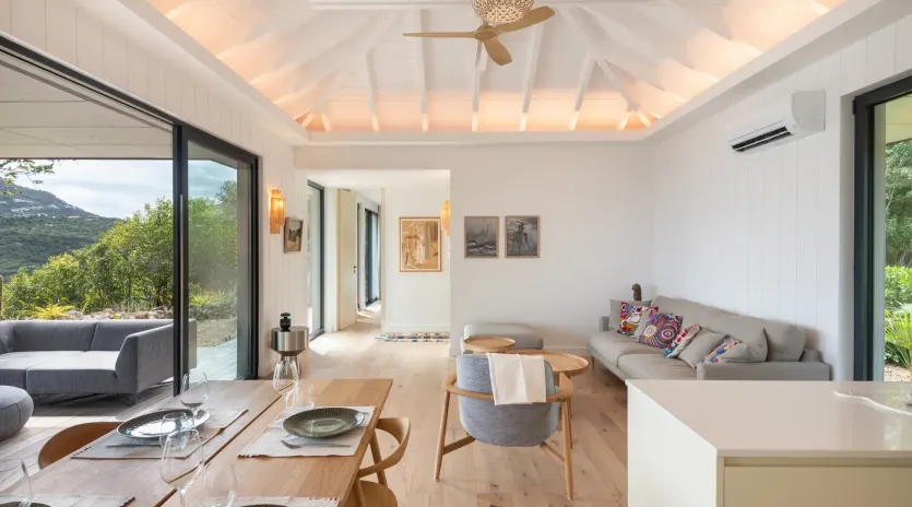 3.1 nanou living room