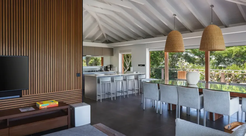 4.5 avalon living room