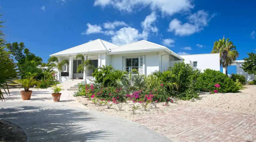  vacation rental photo St Martin PIE EDS Villa Ecume des Jours EDSext01 desktop