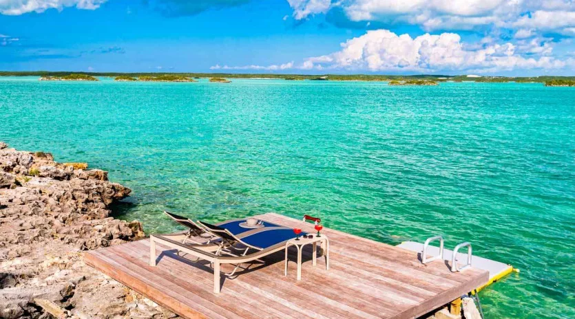  vacation rental photo Turks and Caicos TC ALN Villa Alinna ALNdek04 desktop