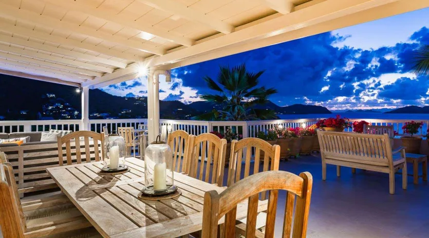  vacation rental photo St Barthelemy WV LUZ Villa Lilas St Barts Villa LUZdin01 desktop