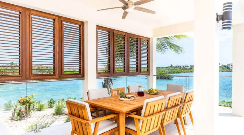  vacation rental photo Turks and Caicos TC SB4 Villa Sunny Bay Estate 4 SB4din01 desktop