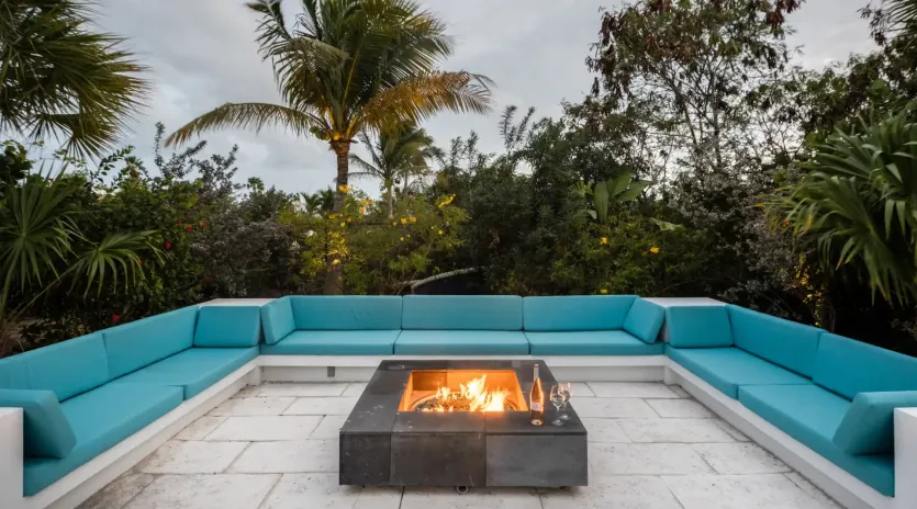 9.3 turqouise terrace