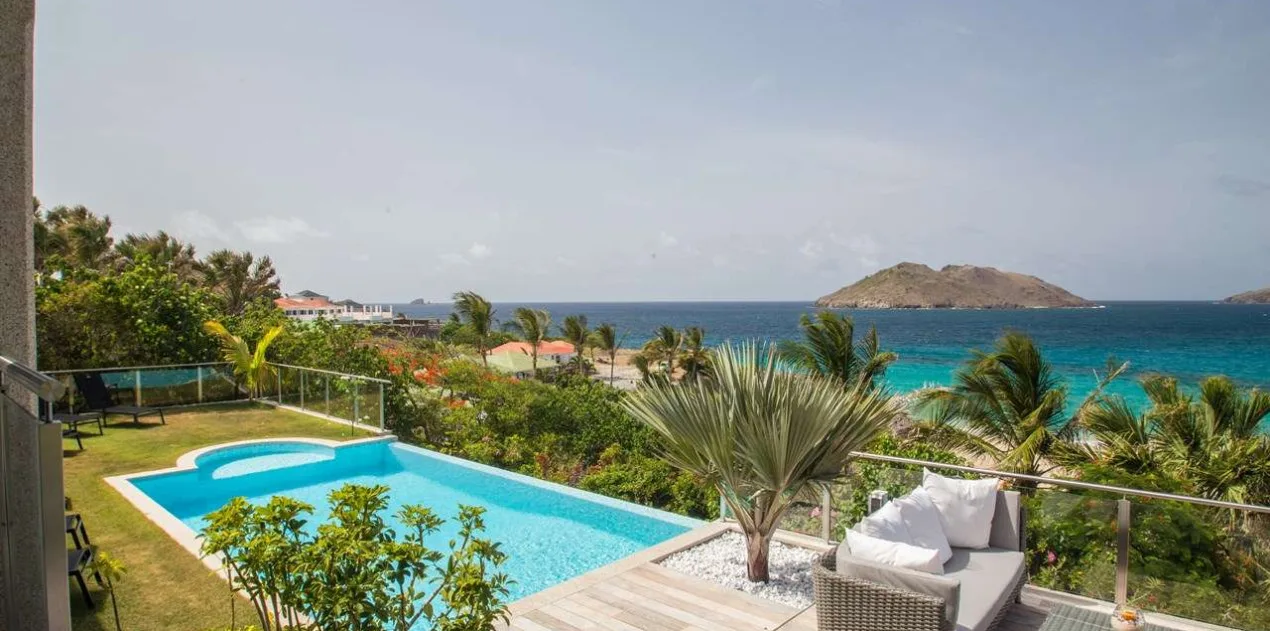 vacation rental photo St Barthelemy WV ISA Villa Estrela St Barts Villa isapol04 desktop