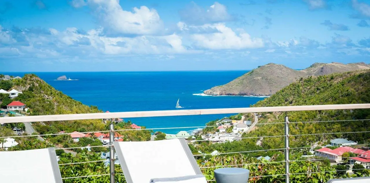 vacation rental photo St Barthelemy WV LUM Villa Lumiere St Barts Villa LUMdek03 desktop