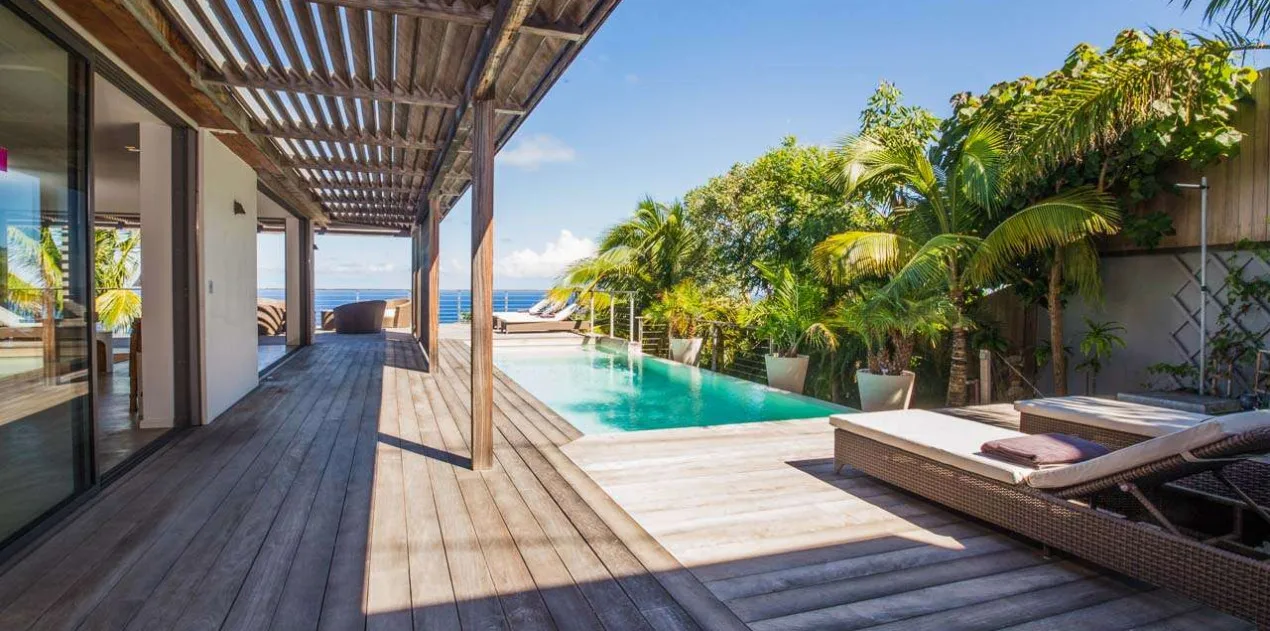vacation rental photo St Barthelemy WV TIG Villa Casa Tigre St Barts Villa tigdek01 desktop