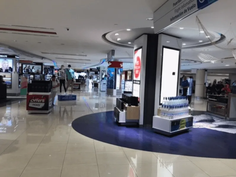 sju_airport1