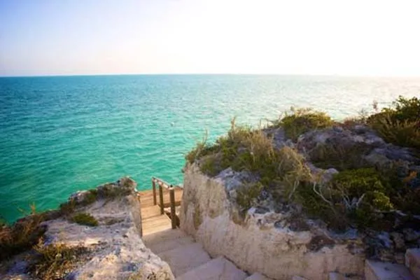 The path from WIMCO Villa Alamadra