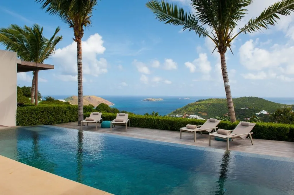 Vacation villa with ocean views in St. Barths, beach house, beachfront villa