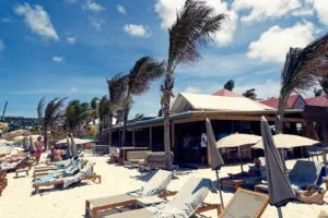 Pearl Beach resaurant on st. barts, beach bars, beach restaurant, oceanfront dining 