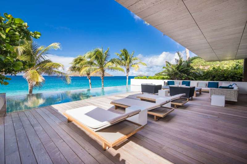 StBarts Villa WAKdek