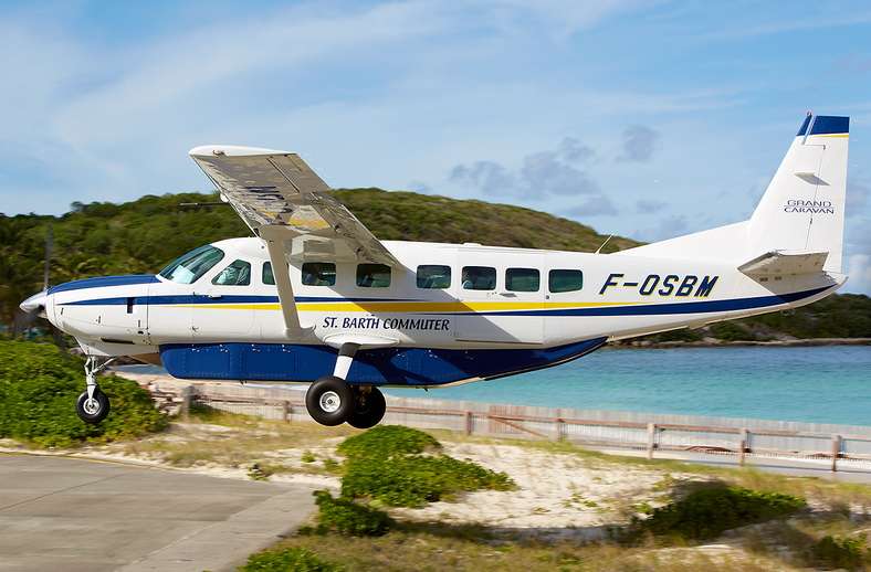 Flights to St Barths SBH - Private Jet Charter