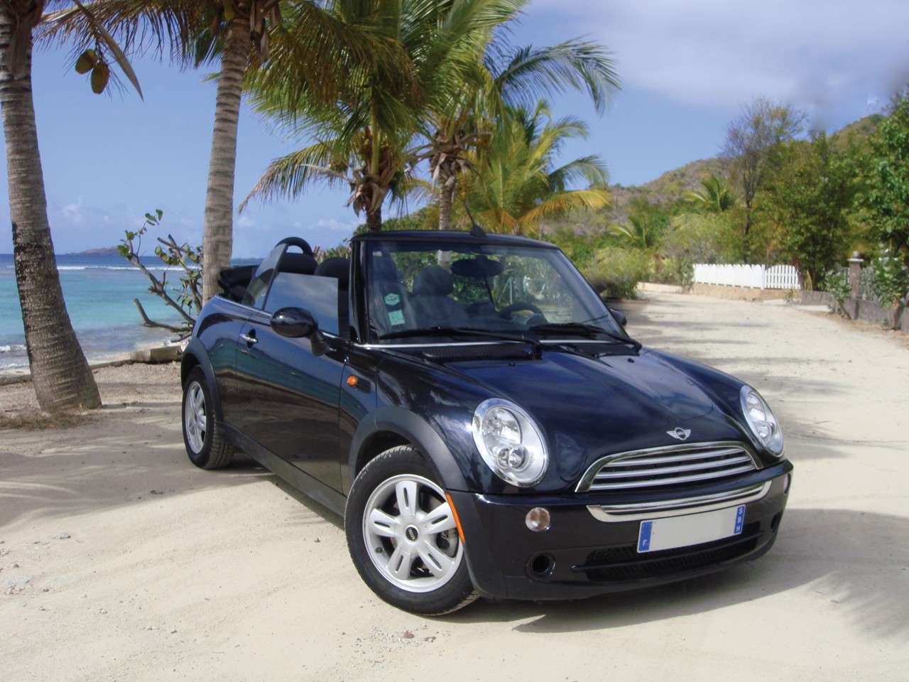 getting around st barts black mini