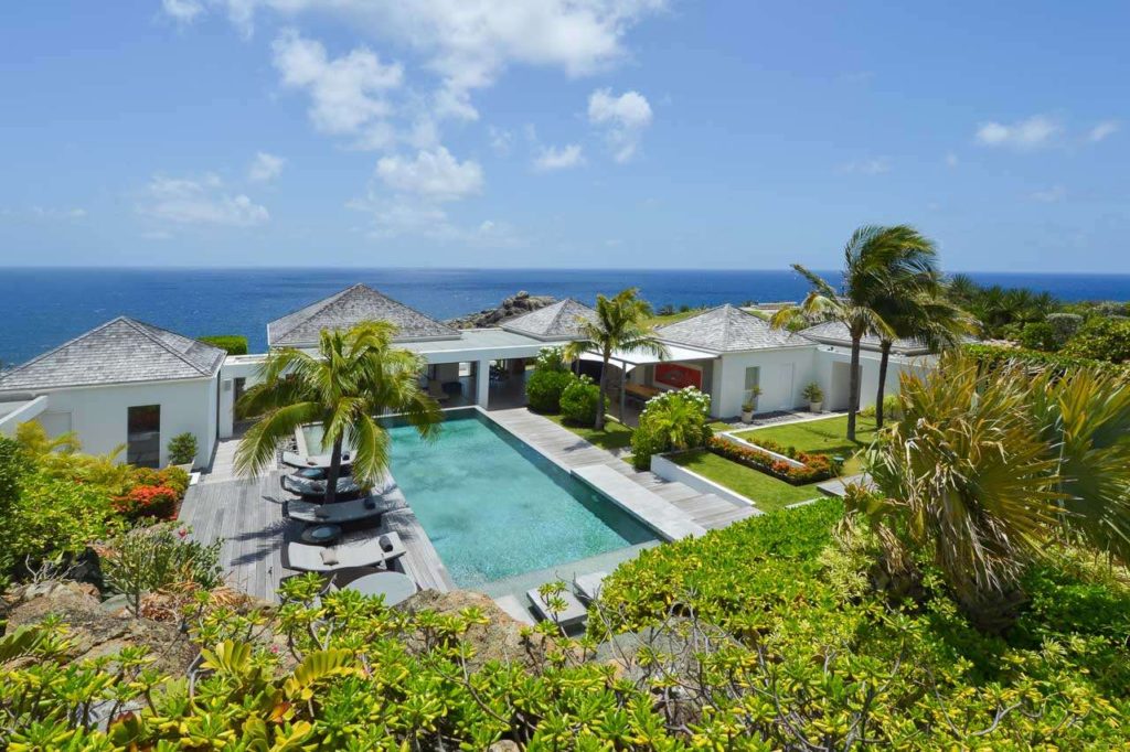 Start your villa search (featured here: Villa CMA)