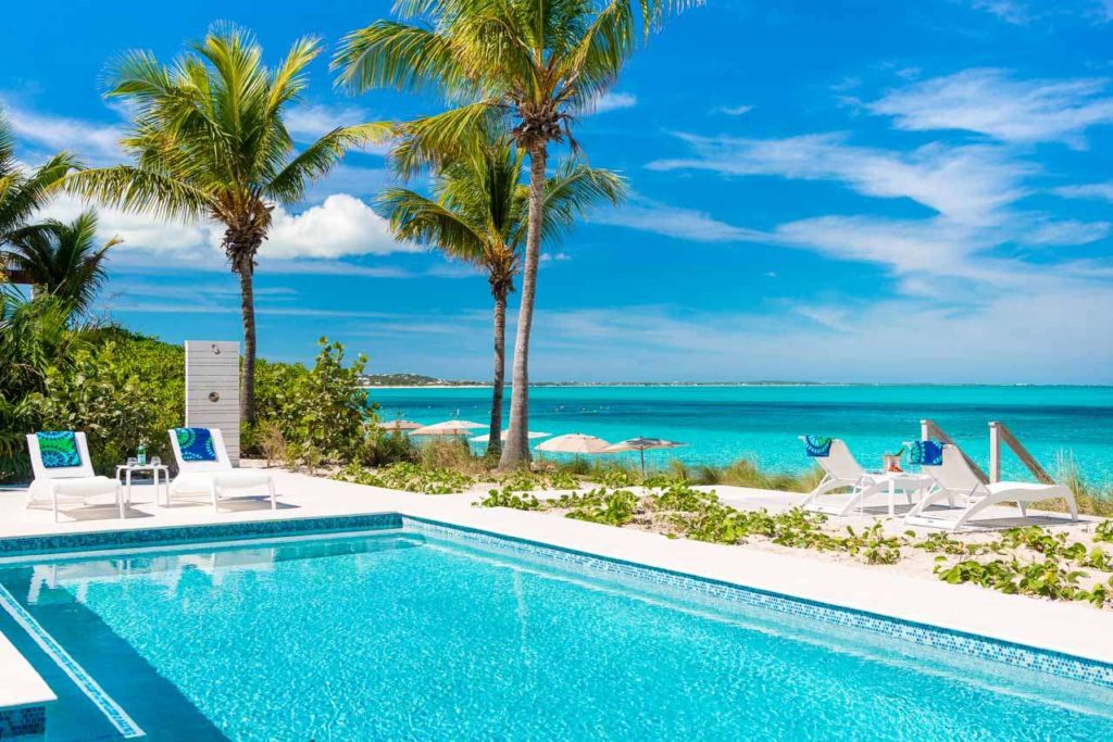 Villa Grace Too, 6-bedroom on Grace Bay Beach