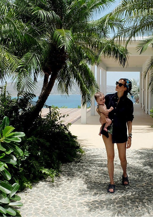 Grounds of Villa BOW, our favorite 4-bedroom villa for larger groups.