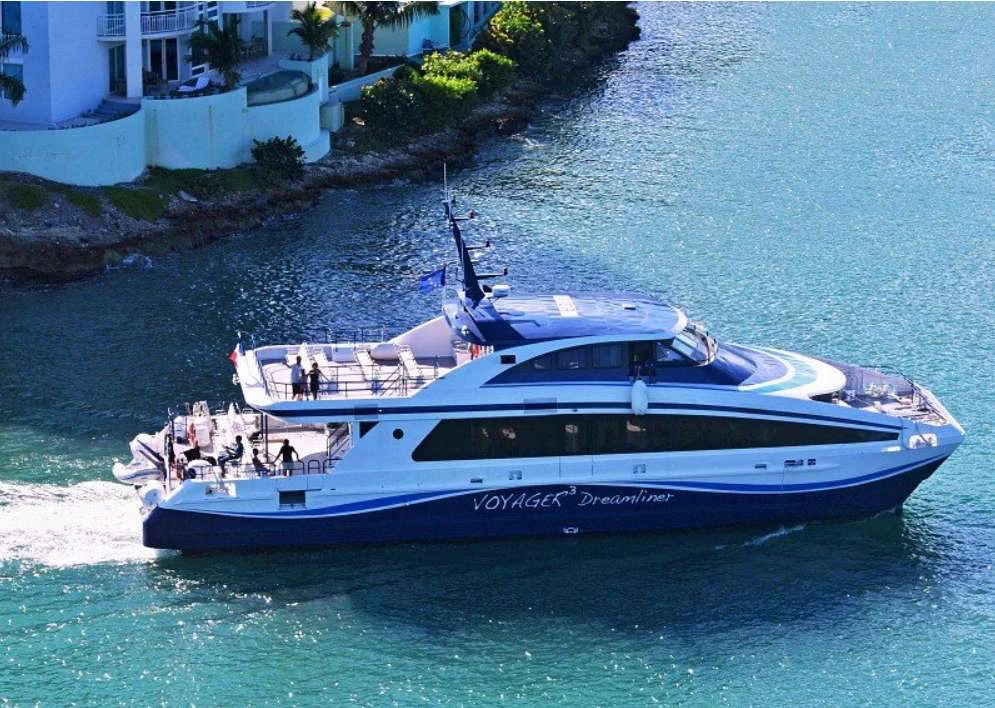 Ferry to St Barths: Fast ferry service from Sint Maarten to St Barths 