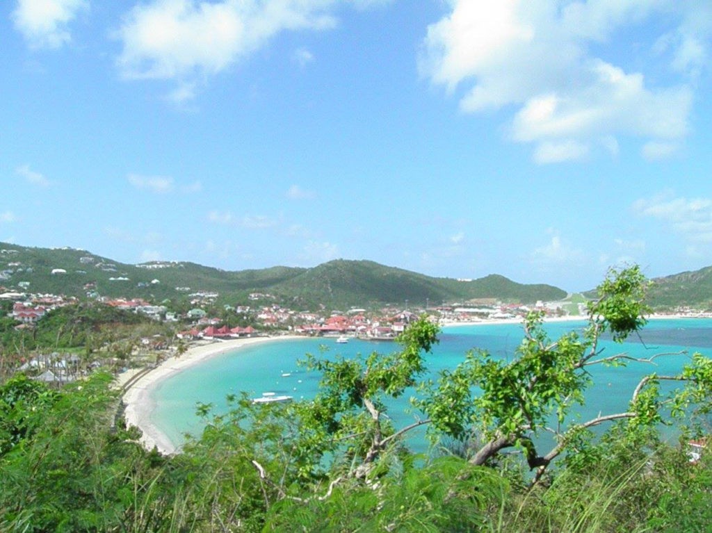 St. Jean, credit St Barts pour les Intimes