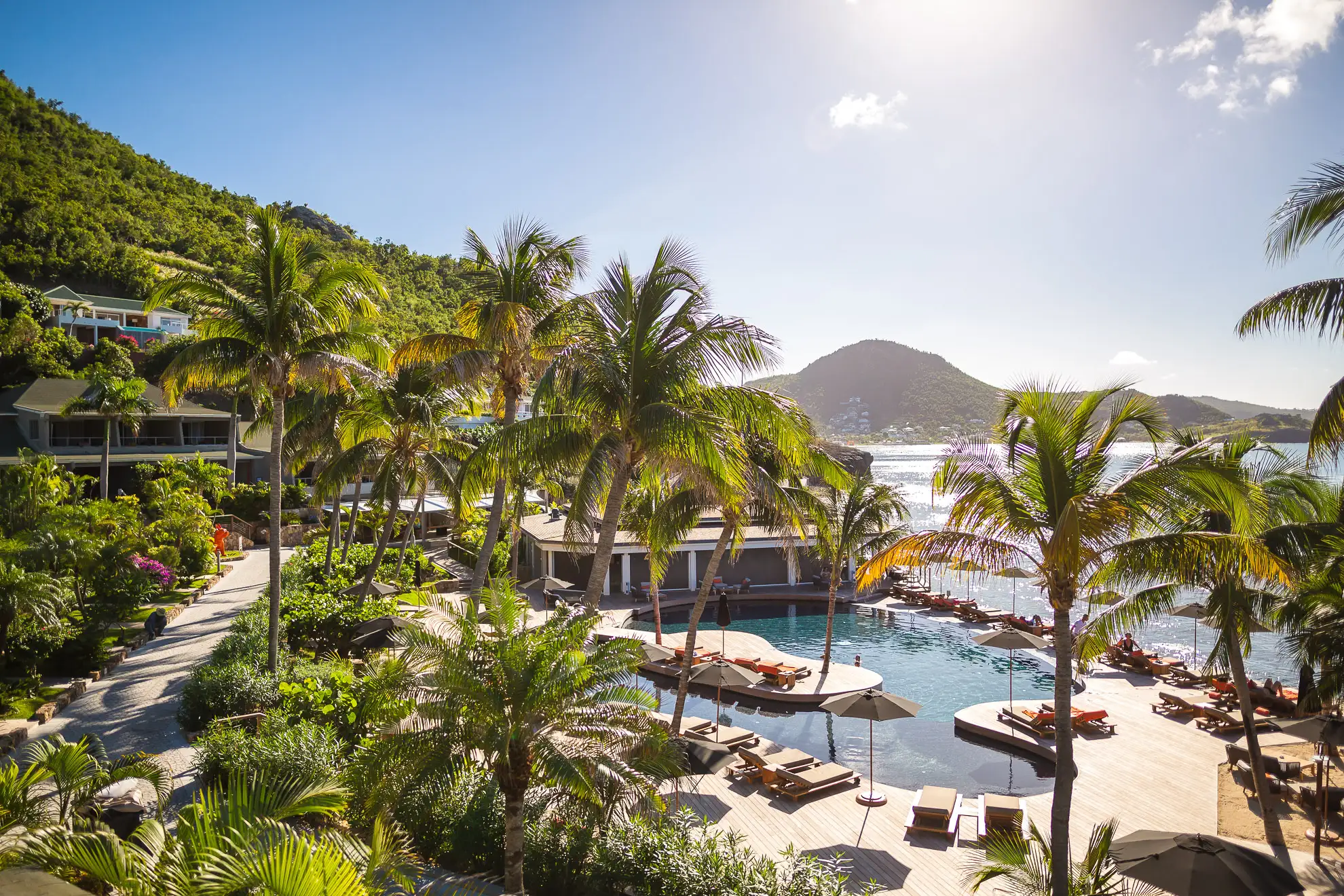 Oceanfront Infinity Pool 