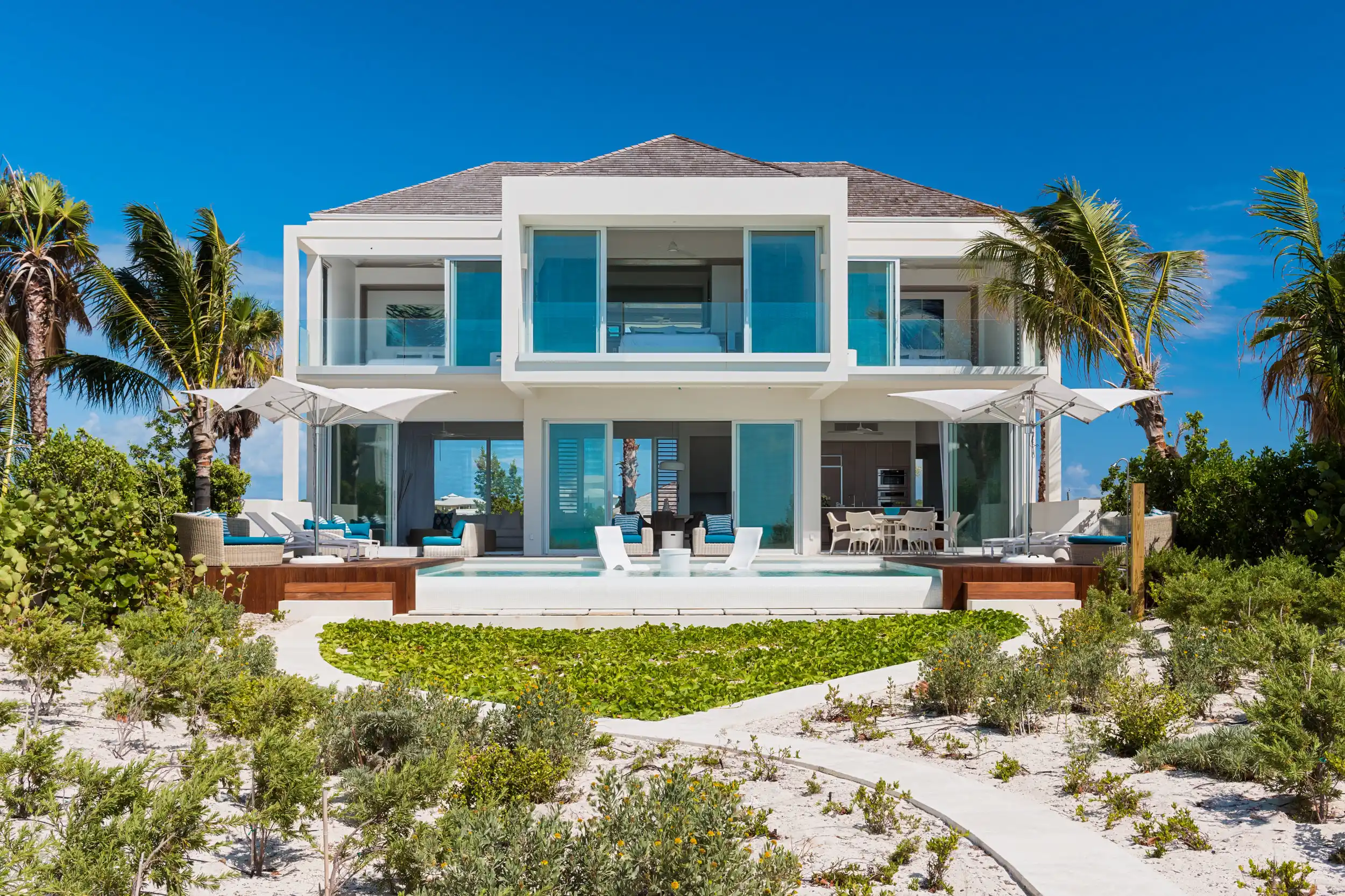 Villa Hyperion – Long Bay Beach