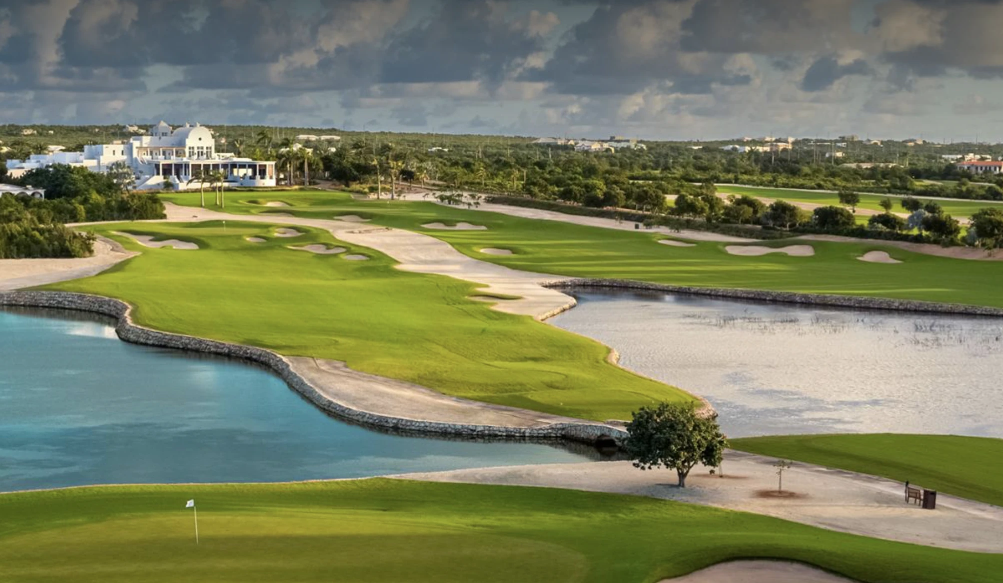 Tenemos Golf Course © Aurora Anguilla