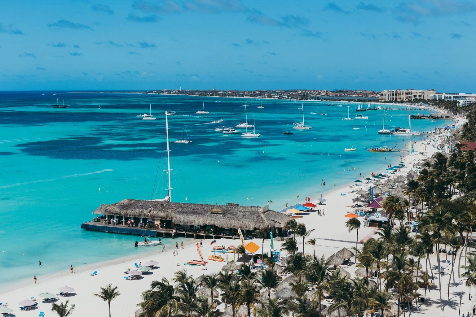 Palm Beach, Aruba © Aruba Tourism