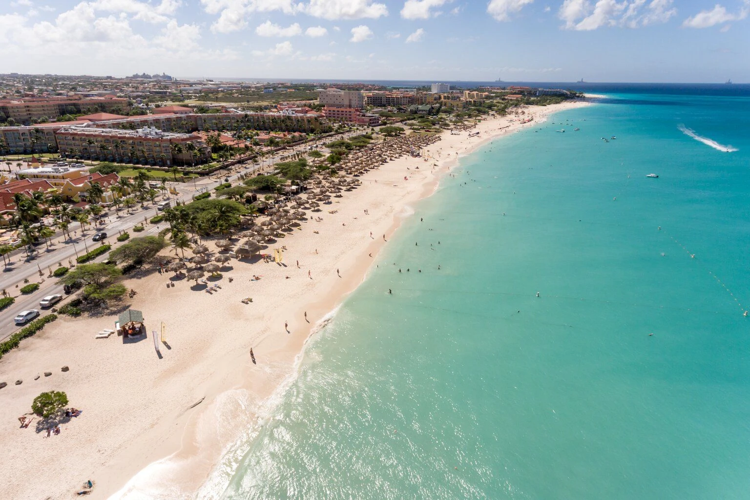 Eagle Beach, Aruba © Aruba Tourism